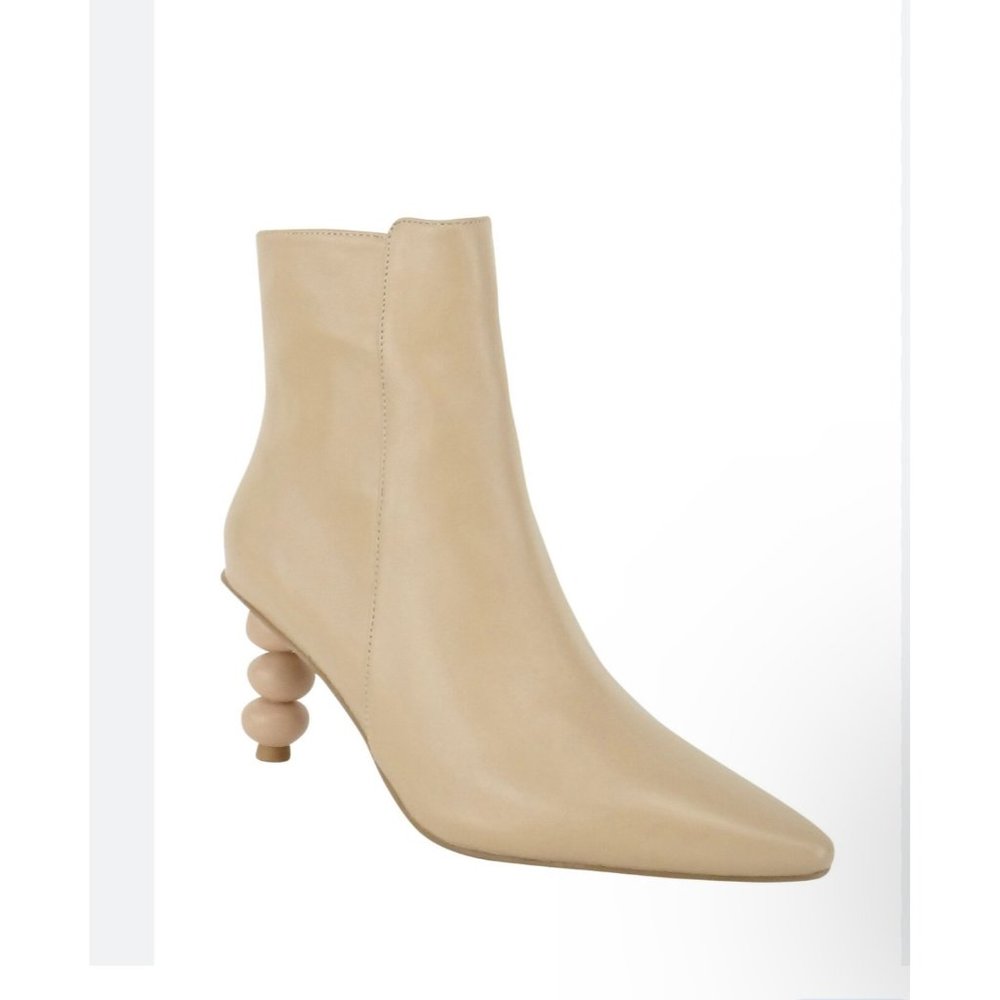 CAVERLEY  NEW Women's Caverley Leather Olga Bootie $238
